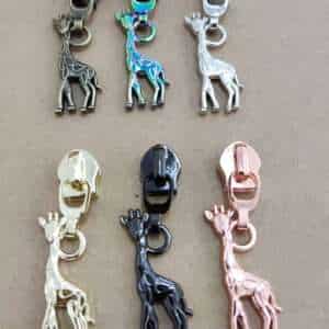 Giraffe Zipper Pulls